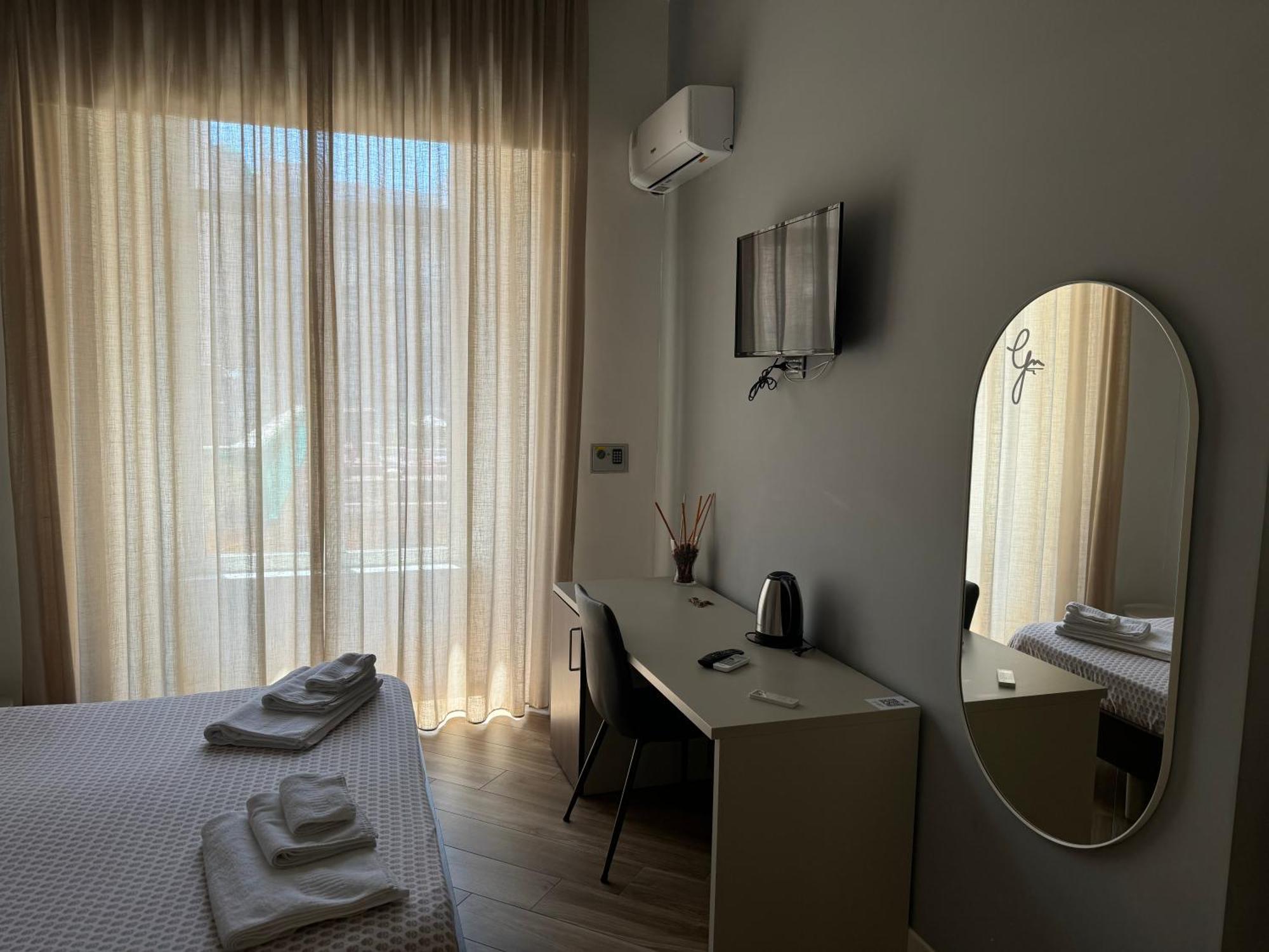 Rooms Garibaldi Naples Luaran gambar