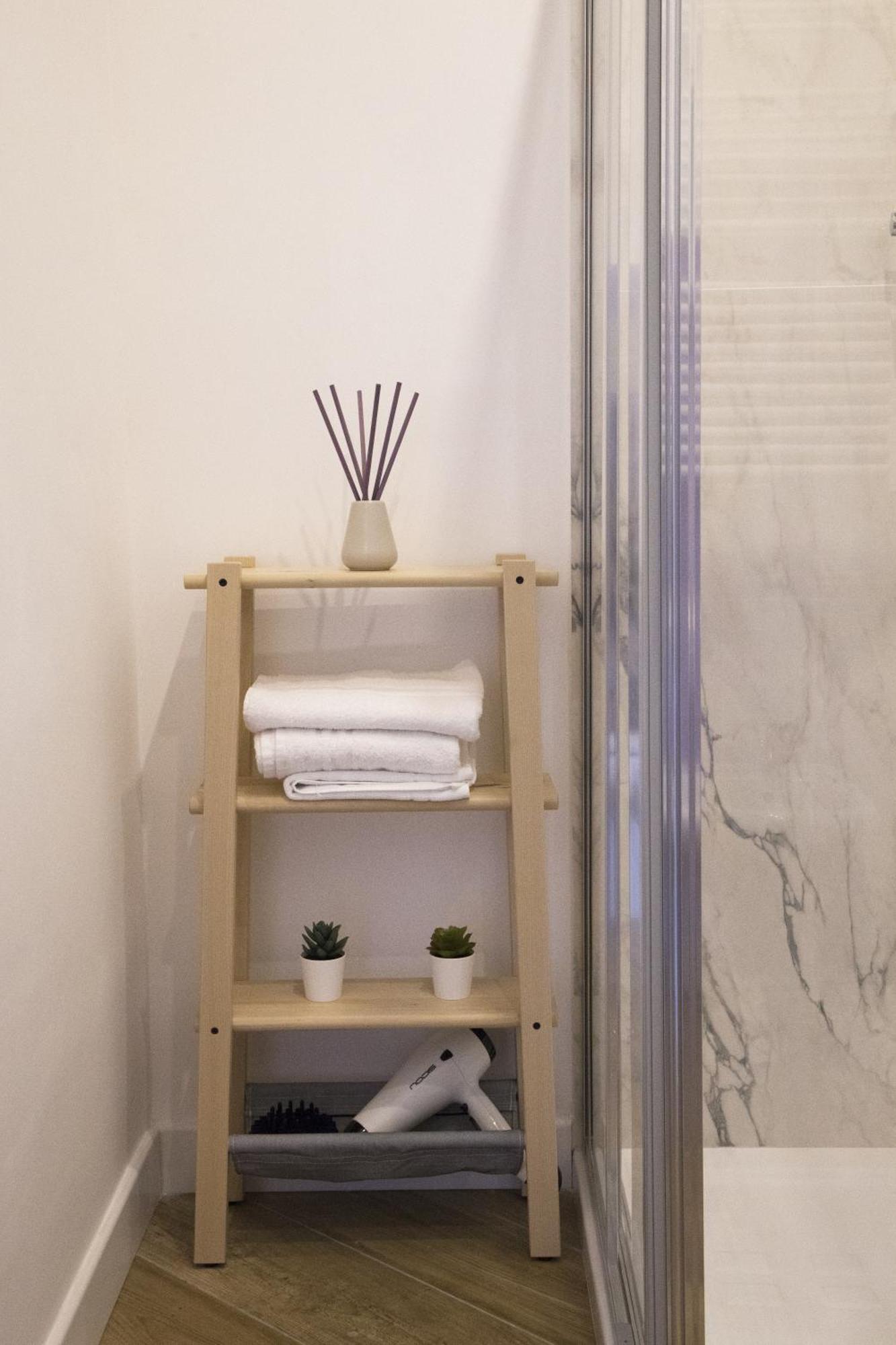 Rooms Garibaldi Naples Luaran gambar