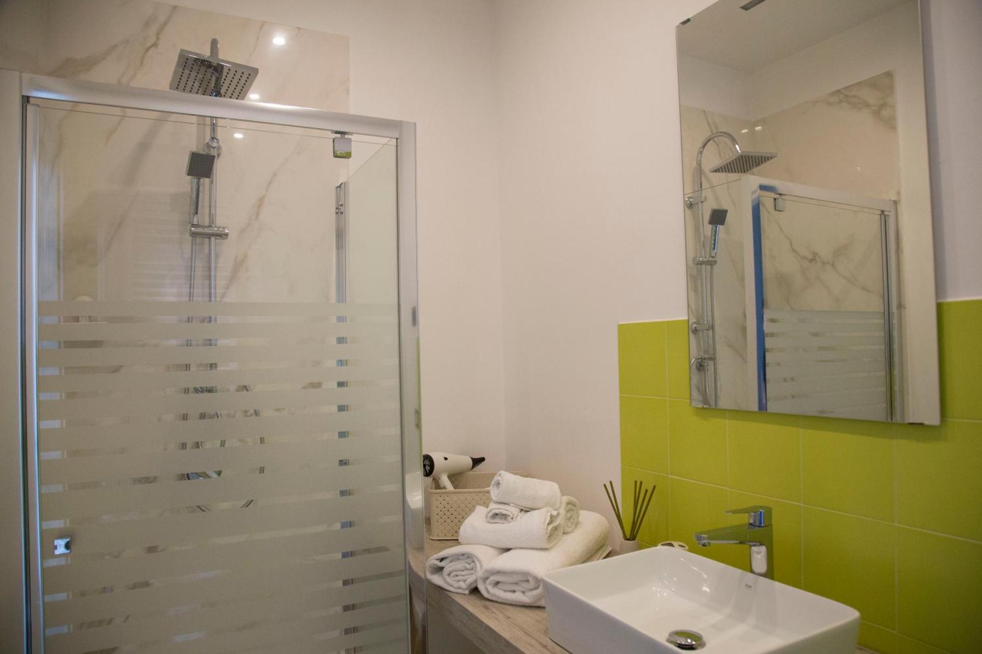 Rooms Garibaldi Naples Luaran gambar